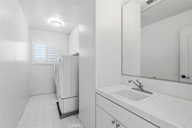 $14,000 | 1720 Elm Avenue, Manhattan Beach, CA 90266