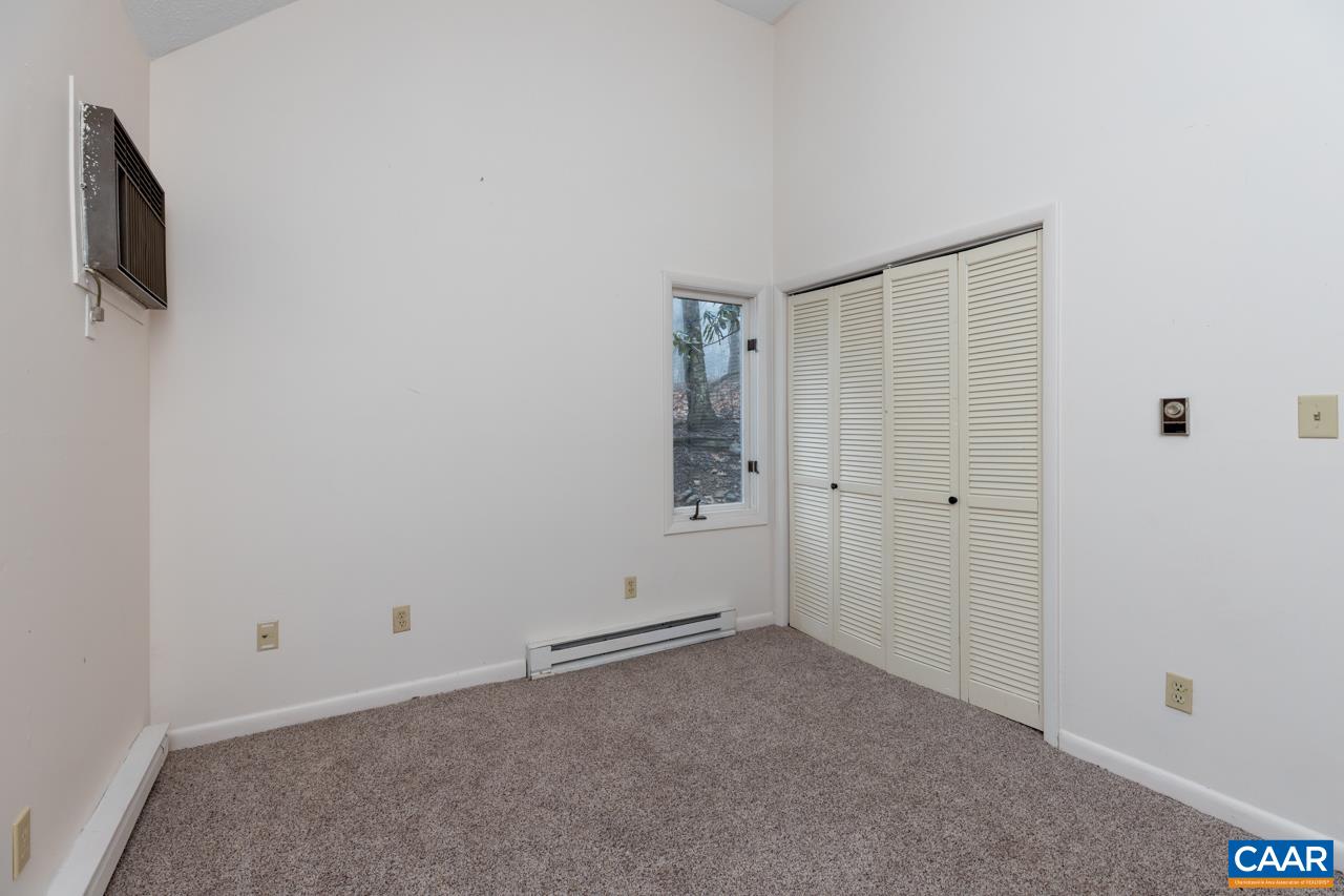 2219 Tanners Ridge Roseland, VA 22967 - Photo 8 of 10 a view of room with window