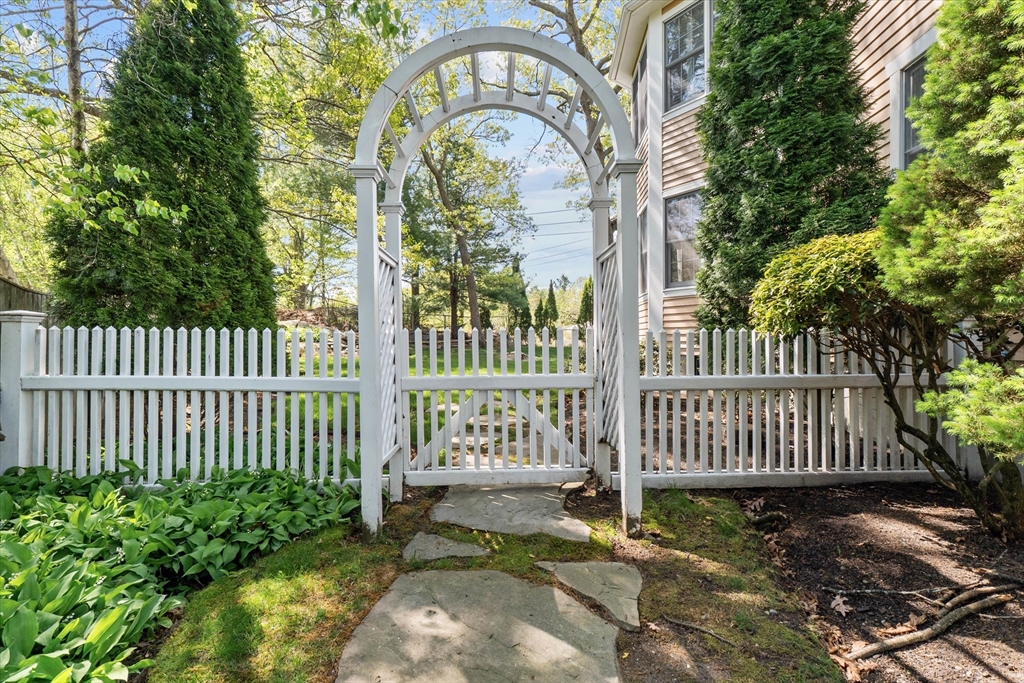 84 Bow Ridge Road Lynn, MA 01904 - Photo 38 of 42 Gallery Image 38