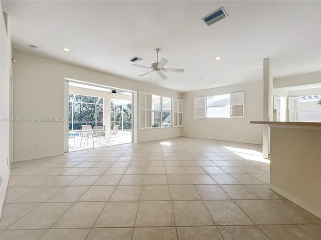 $4,295 | 4874 Sabal Lake Circle, Sarasota, FL 34238