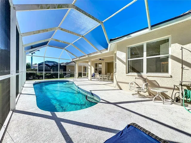 $4,295 | 4874 Sabal Lake Circle, Sarasota, FL 34238