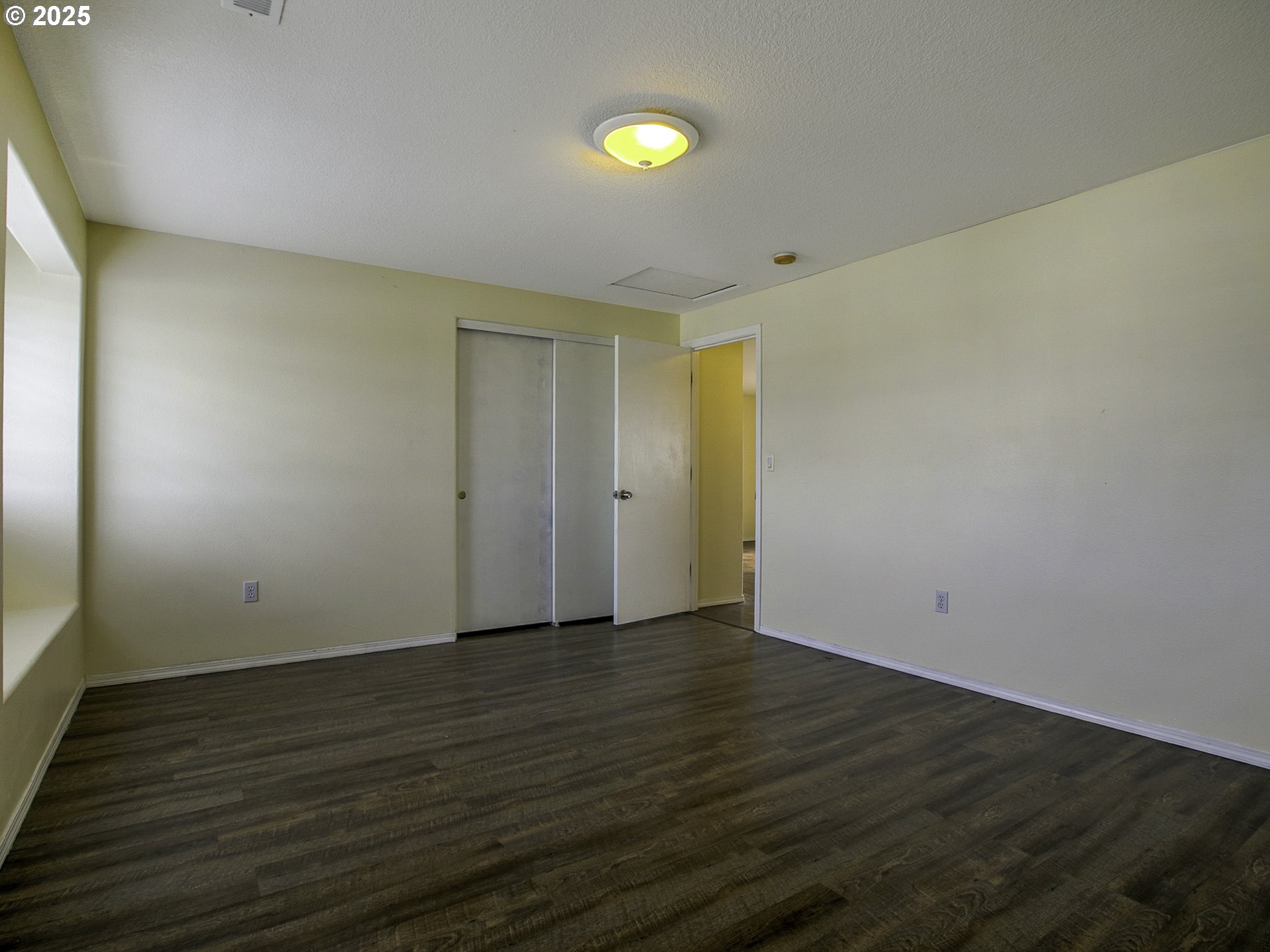 19707 Southeast 42nd Street Camas, WA 98607 - Photo 24 of 43