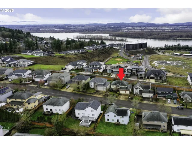 $688,900 | 19707 Southeast 42nd Street, Camas, WA 98607