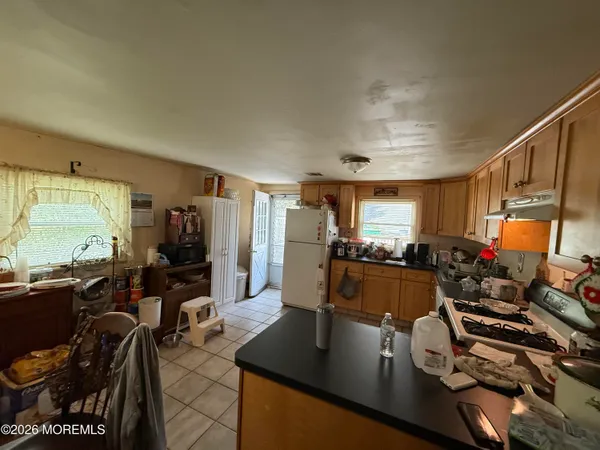 $350,000 | 62 Pacific Avenue, Barnegat, NJ 08005