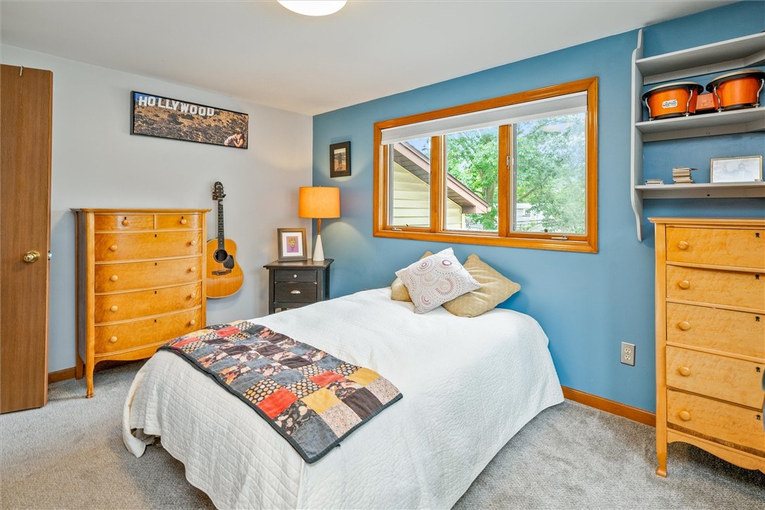 30 Lanark Crescent Rochester, NY 14609 - Photo 25 of 32