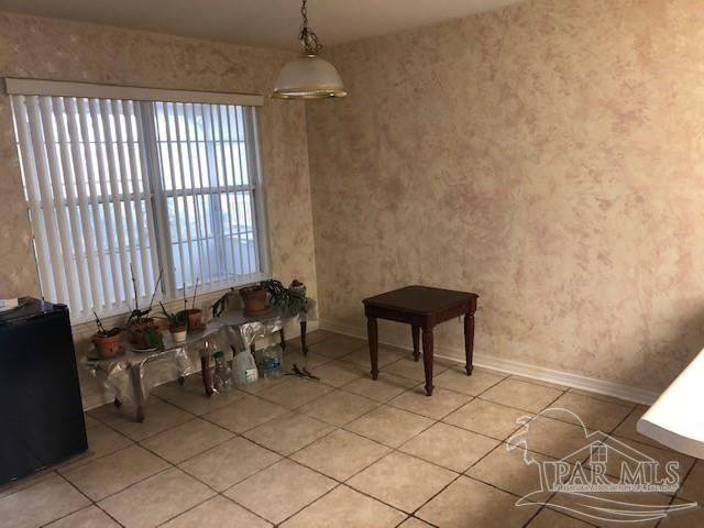 25 Littleton Street Cantonment, FL 32533 - Photo 4 of 33