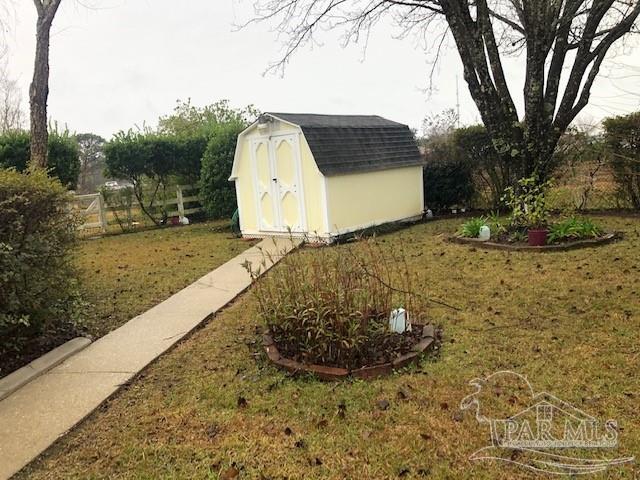 25 Littleton Street Cantonment, FL 32533 - Photo 8 of 33