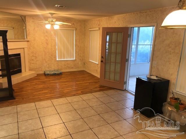 25 Littleton Street Cantonment, FL 32533 - Photo 10 of 33