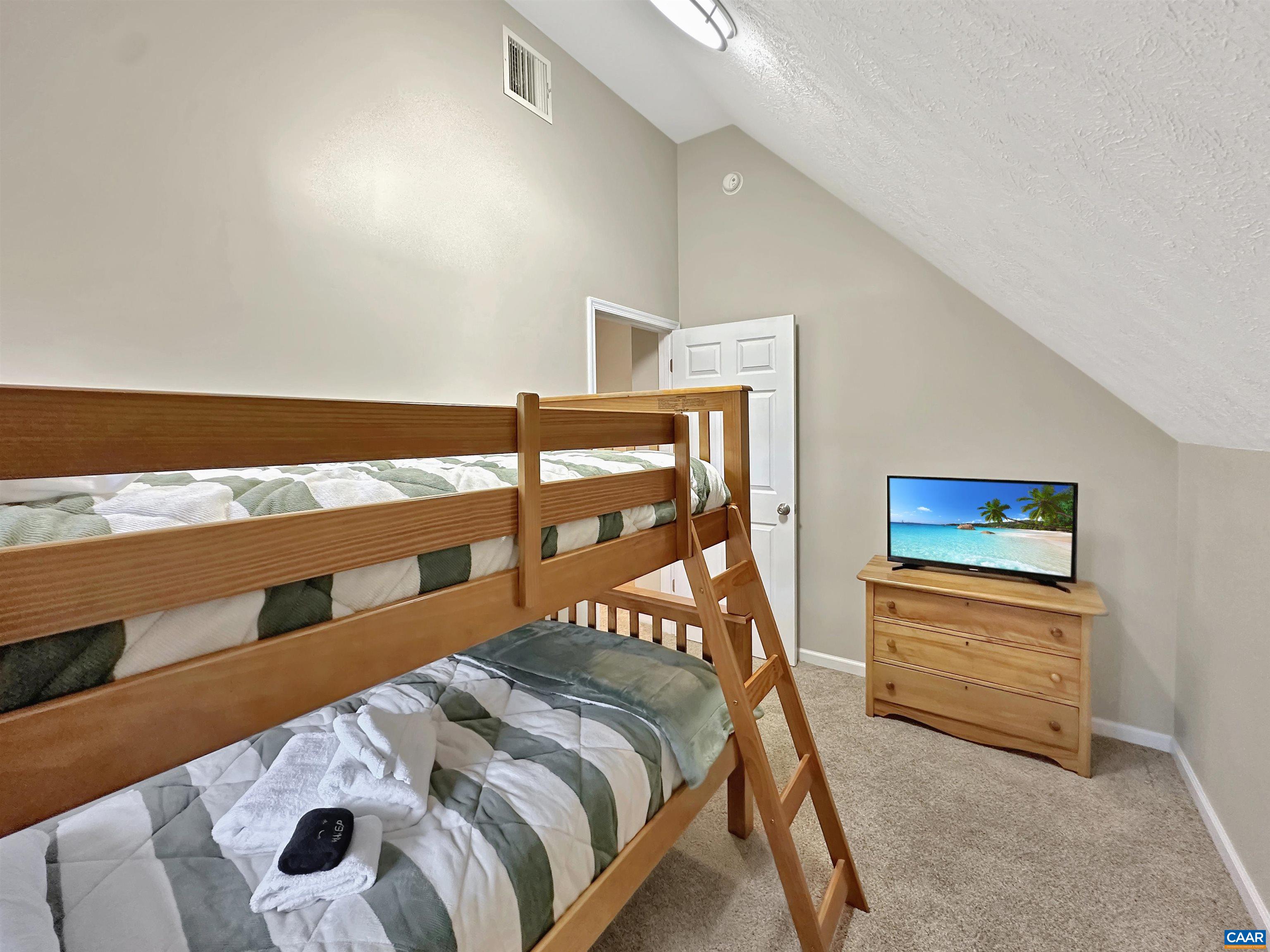 17 Hickory Spring Road Wintergreen, VA 22967 - Photo 40 of 53 Gallery Image 40