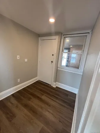 $4,350 | 127 East Chester Street, Unit 3, Long Beach, NY 11561