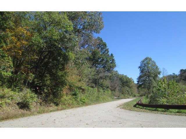 286 Case Road Chillicothe, OH 45601 - Photo 3 of 6