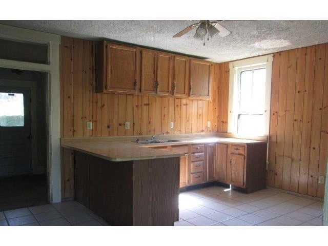286 Case Road Chillicothe, OH 45601 - Photo 4 of 6