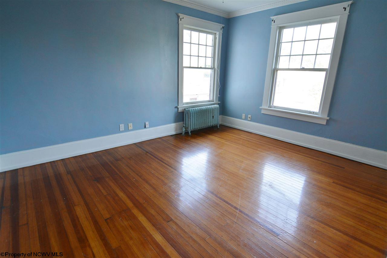 109-109.5 Ridgeley Road Morgantown, WV 26505 - Photo 15 of 17 Gallery Image 15