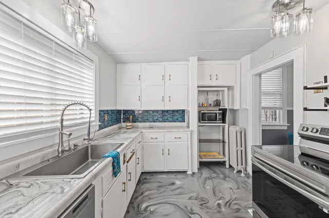 $284,900 | 1957 Cowden Avenue, Memphis, TN 38104