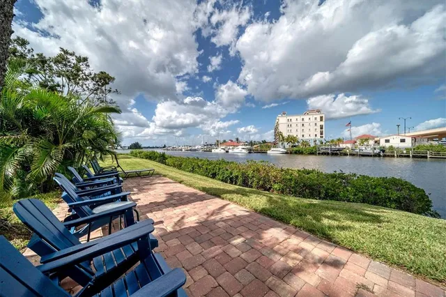 $449,000 | 240 Santa Maria Street, Unit 328, Venice, FL 34285