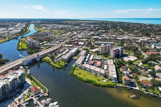 $449,000 | 240 Santa Maria Street, Unit 328, Venice, FL 34285