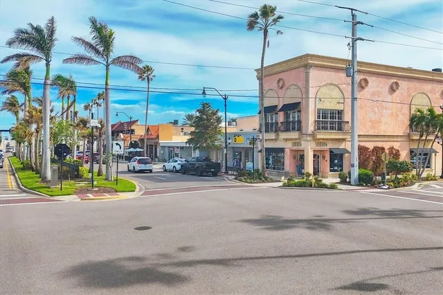 $449,000 | 240 Santa Maria Street, Unit 328, Venice, FL 34285