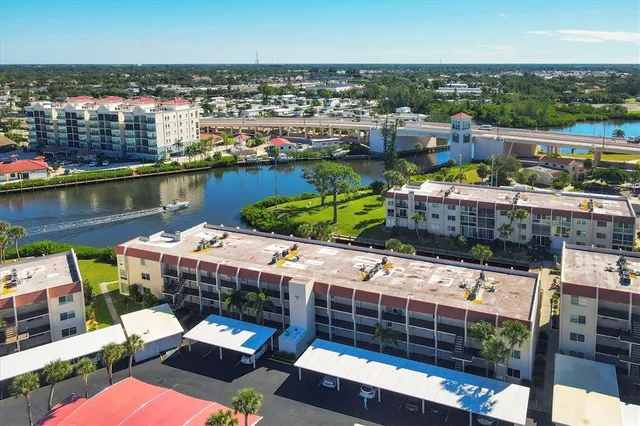 $449,000 | 240 Santa Maria Street, Unit 328, Venice, FL 34285