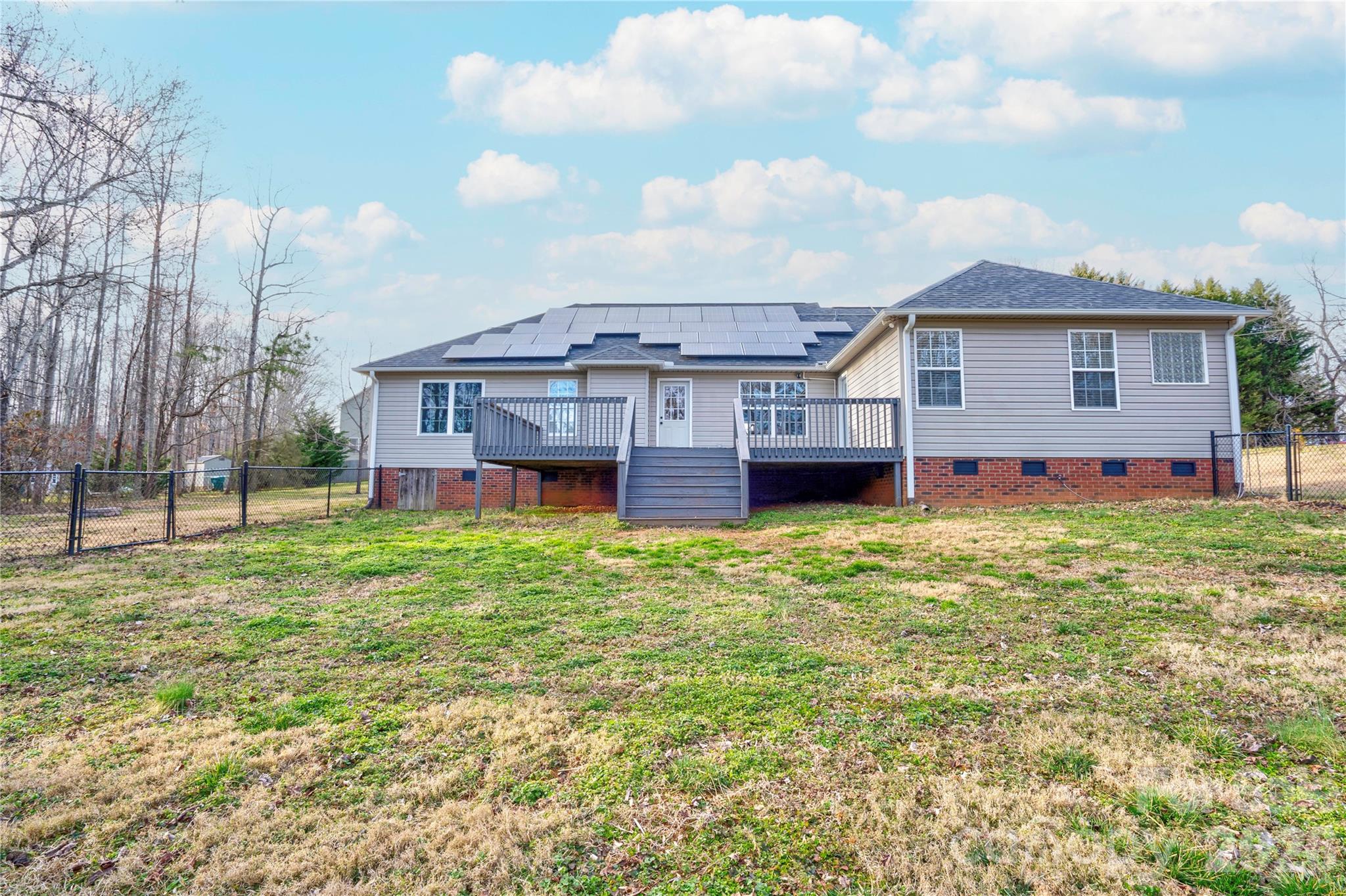 126 Deer Track Gaffney, SC 29341 - Photo 34 of 39