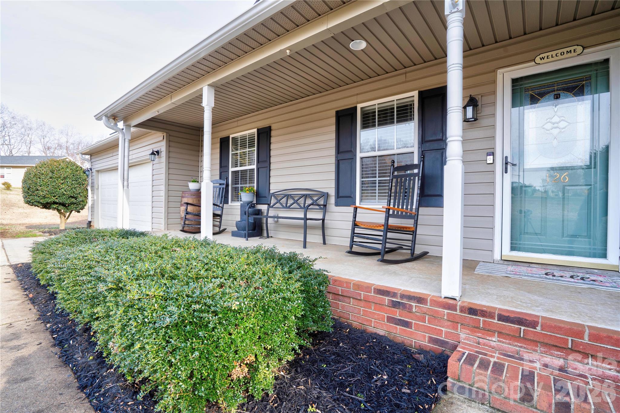 126 Deer Track Gaffney, SC 29341 - Photo 4 of 39