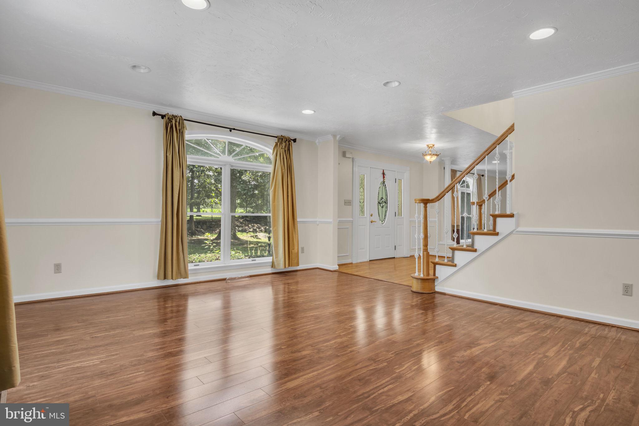 949 Ridge Road Gettysburg, PA 17325 - Photo 18 of 55