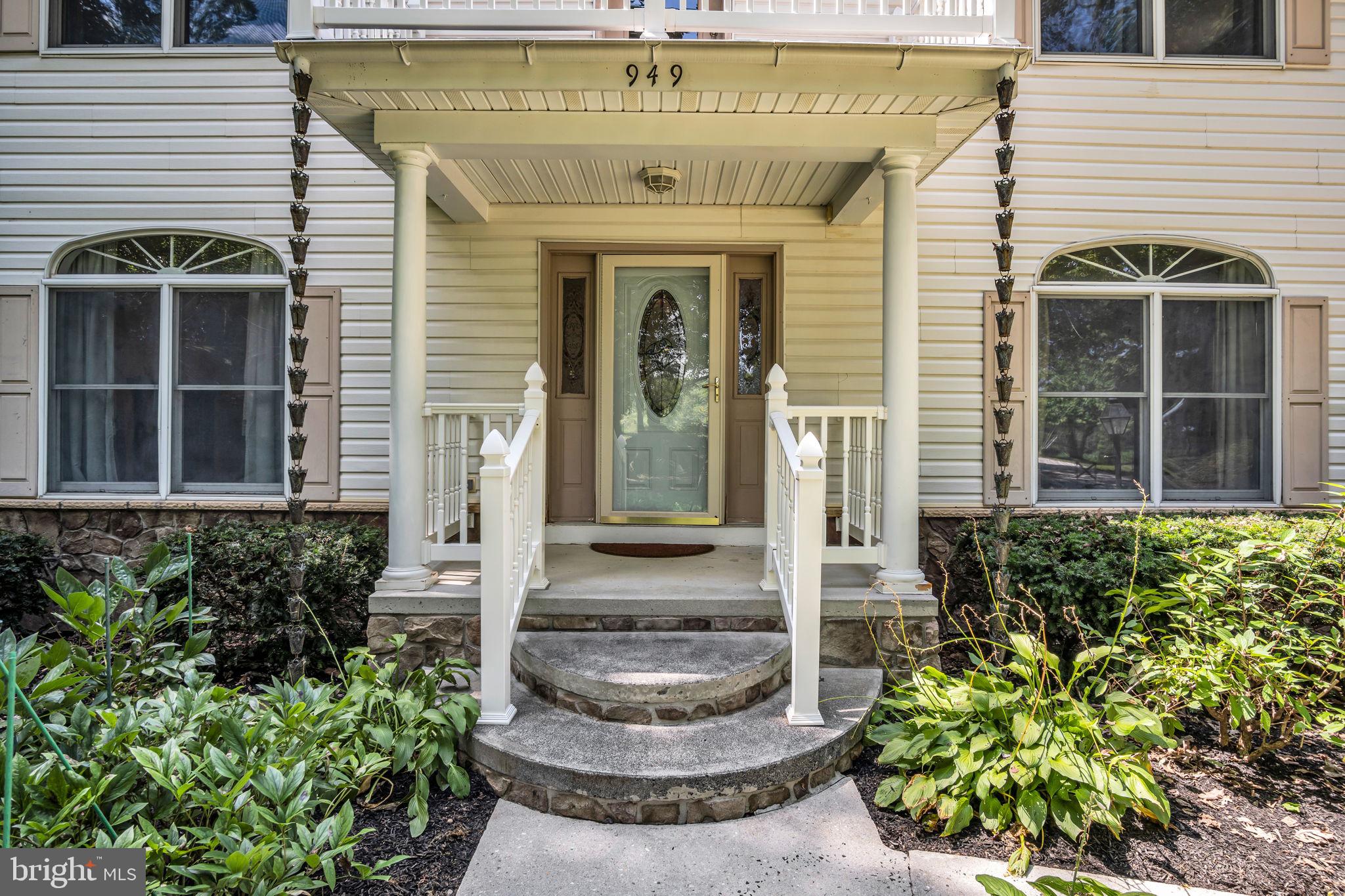 949 Ridge Road Gettysburg, PA 17325 - Photo 3 of 55