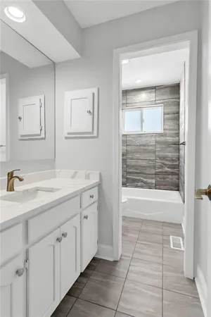 $439,000 | 12548 West 82nd Terrace, Lenexa, KS 66215
