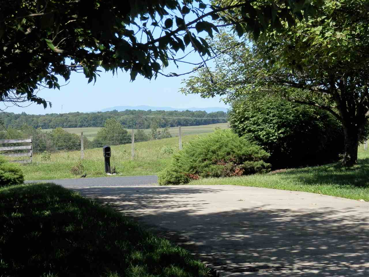 469 Coleytown Road Waynesboro, VA 22980 - Photo 31 of 47 a view of a road with a yard