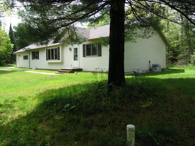 2546 Ryan Rpds Bluff Rhinelander, WI 54501 - Photo 1 of 20 Gallery Image 1