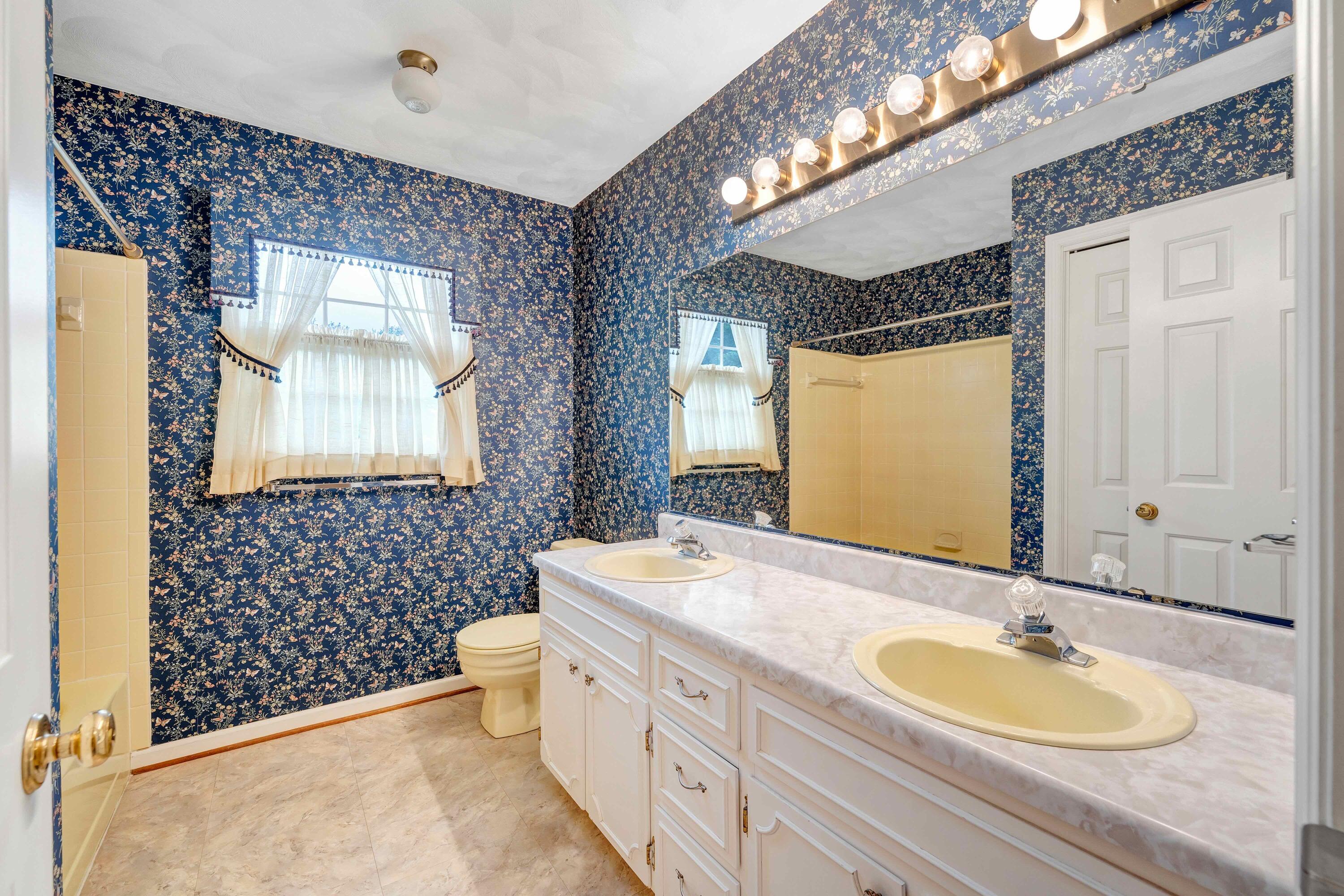 7173 Hollyberry Road Roanoke, VA 24018 - Photo 31 of 63 Hollyberry - 31