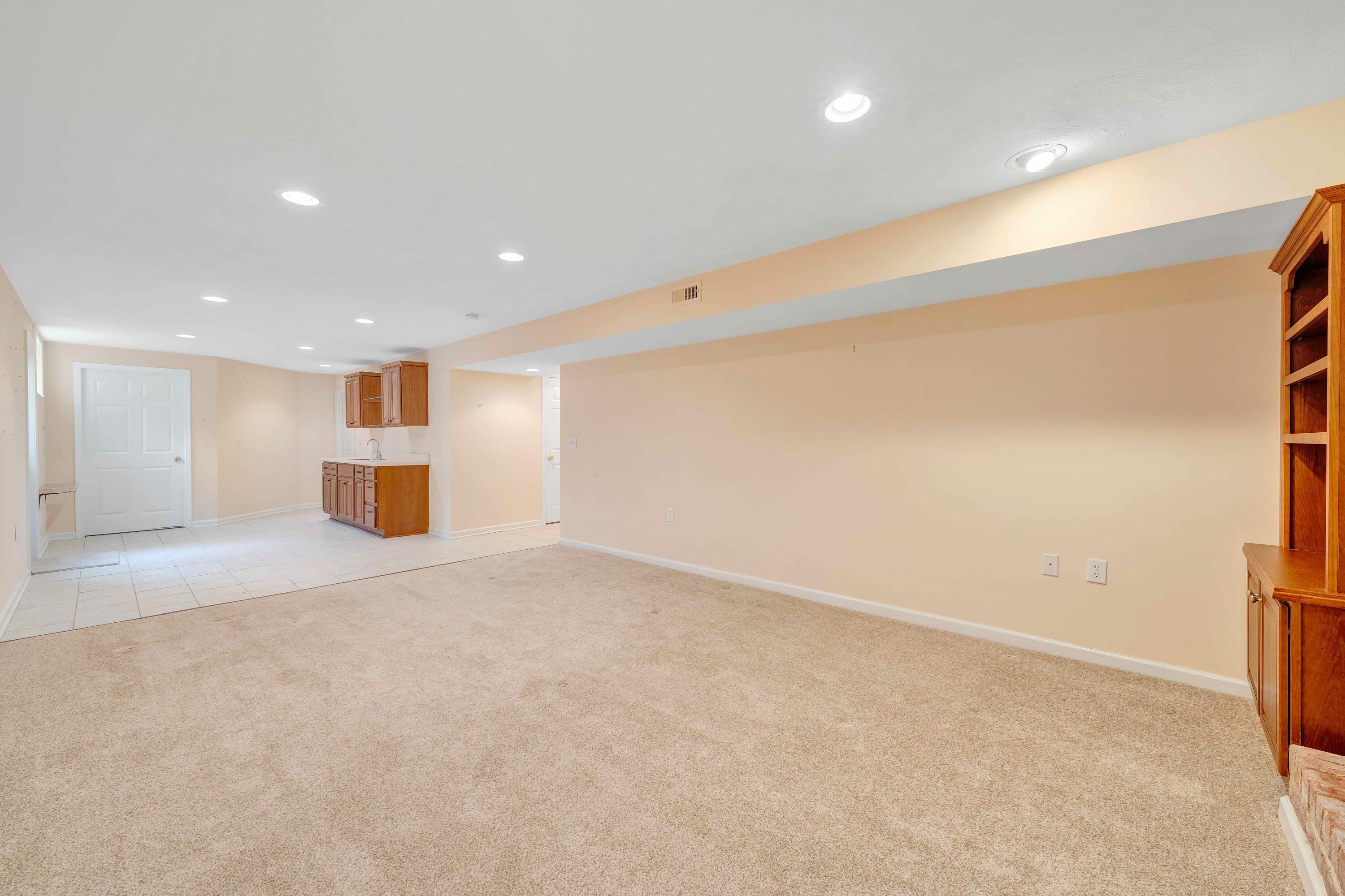 7173 Hollyberry Road Roanoke, VA 24018 - Photo 44 of 63 Hollyberry - 44
