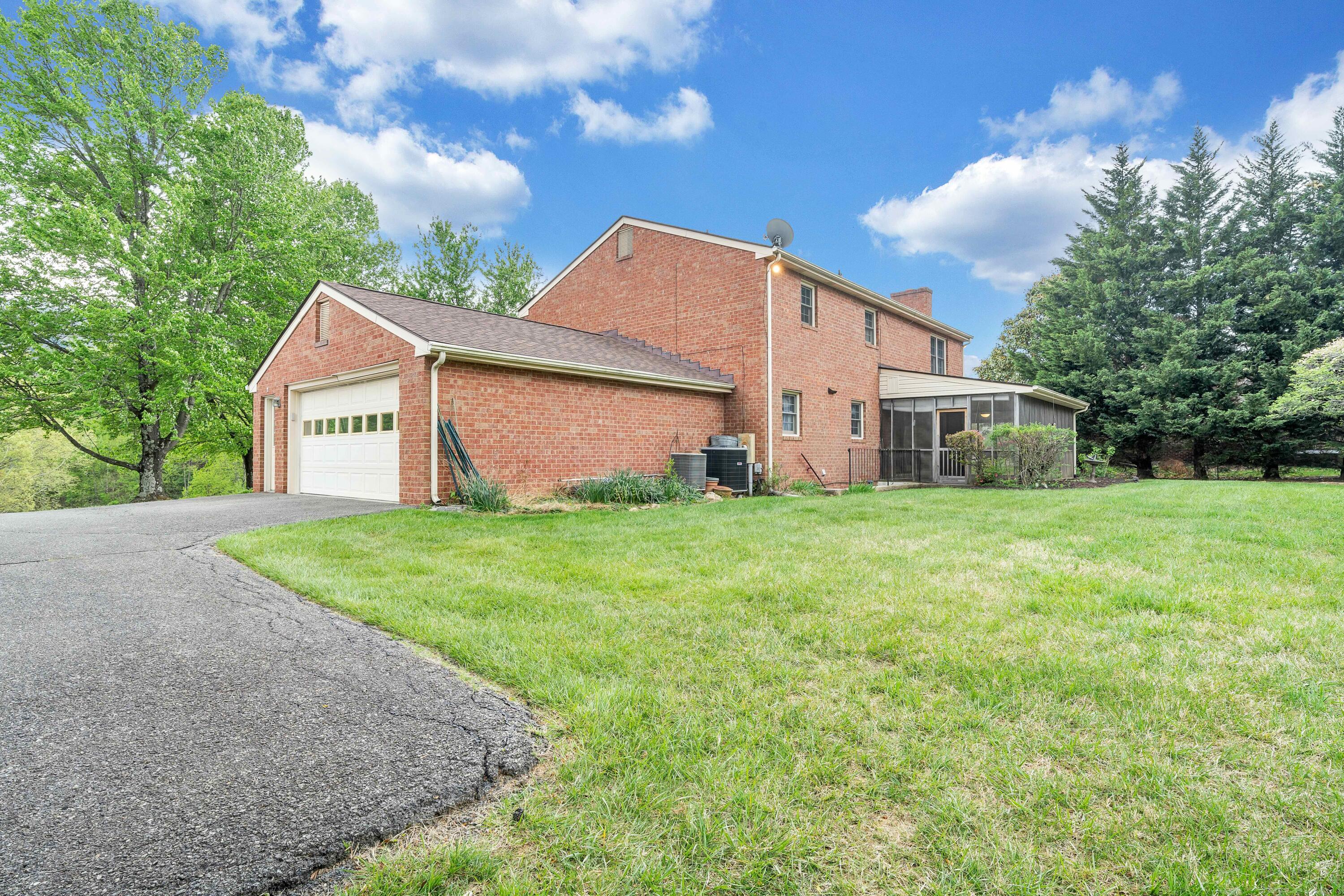 7173 Hollyberry Road Roanoke, VA 24018 - Photo 50 of 63 Hollyberry - 50