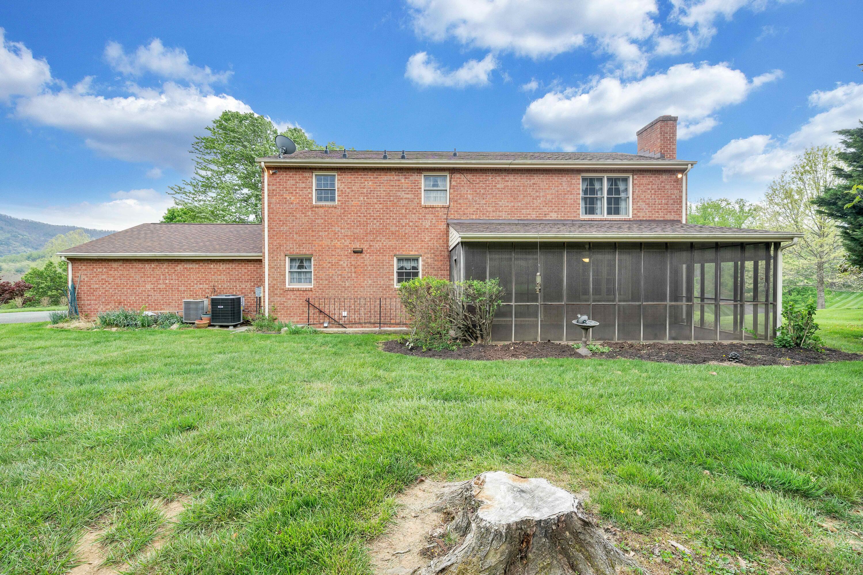7173 Hollyberry Road Roanoke, VA 24018 - Photo 51 of 63 Hollyberry - 51