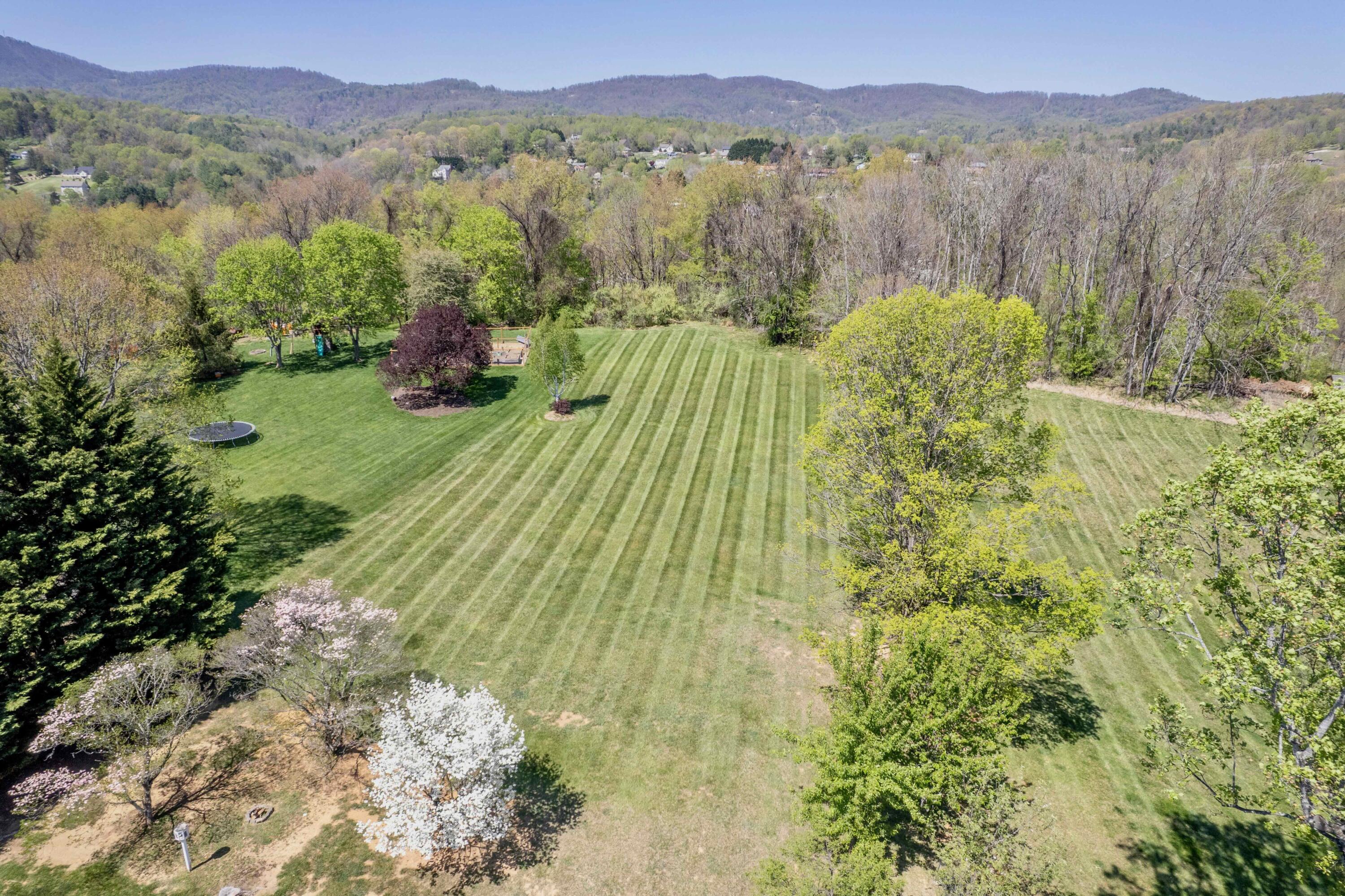 7173 Hollyberry Road Roanoke, VA 24018 - Photo 53 of 63 Hollyberry - 53