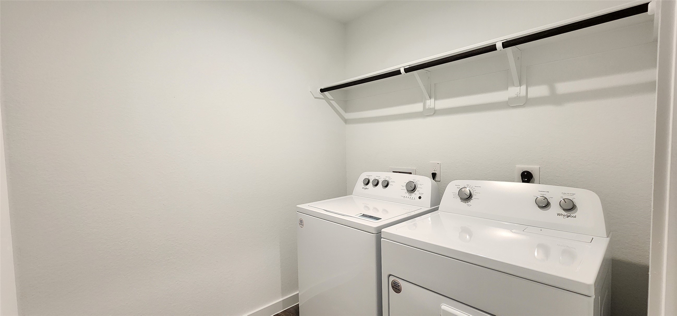 1107 Toledo Bend Pass Rosharon, TX 77583 - Photo 26 of 30 In house utility room