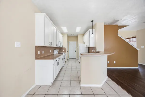 $1,750 | 2939 Hackamore Hollow Lane, Houston, TX 77014