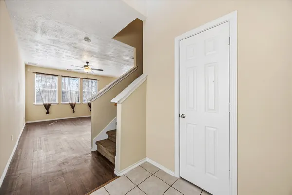 $1,750 | 2939 Hackamore Hollow Lane, Houston, TX 77014