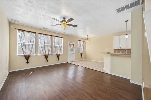 $1,750 | 2939 Hackamore Hollow Lane, Houston, TX 77014