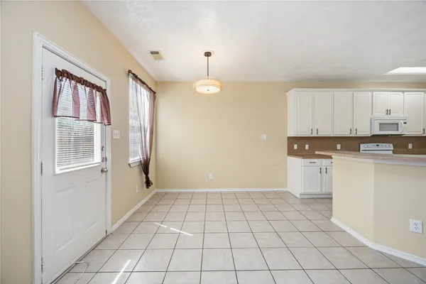 $1,750 | 2939 Hackamore Hollow Lane, Houston, TX 77014