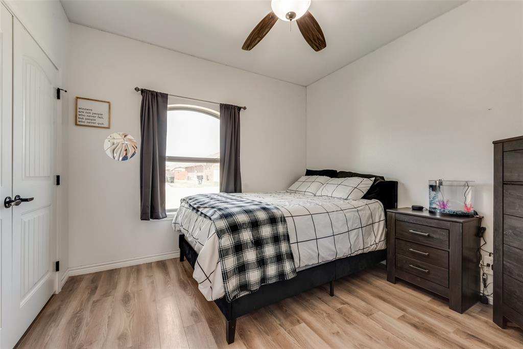 110 Springleaf Lane Mabank, TX 75147 - Photo 13 of 19