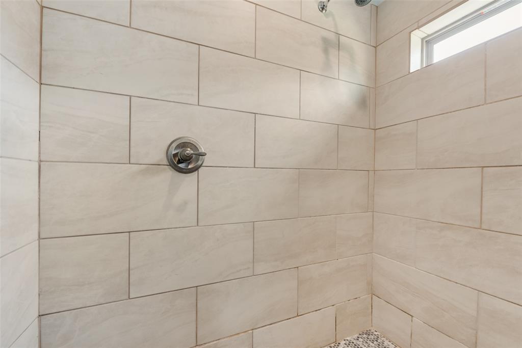 110 Springleaf Lane Mabank, TX 75147 - Photo 16 of 19