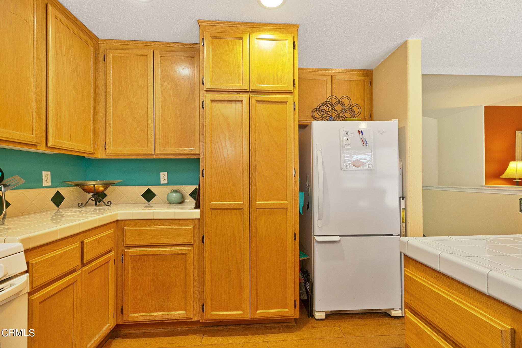 11172 Darling Road Ventura, CA 93004 - Photo 16 of 31 a utility room with dryer and washer
