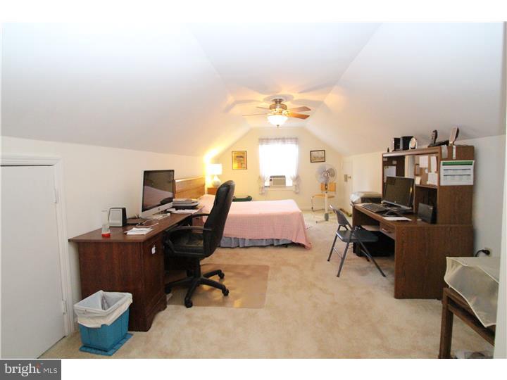 18 Tyndale Road Trenton, NJ 08690 - Photo 12 of 25 Bedroom 4