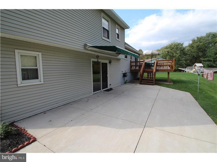 18 Tyndale Road Trenton, NJ 08690 - Photo 20 of 25 Patio