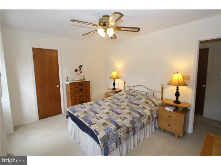 18 Tyndale Road Trenton, NJ 08690 - Photo 10 of 25 Bedroom 2