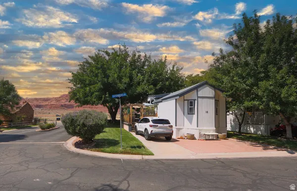 $199,000 | 15 Cottonwood Lane, Hurricane, UT 84737