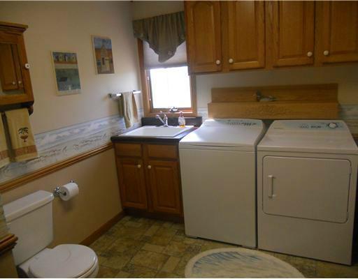 7874 Weitz Road, Unit A Celina, OH 45822 - Photo 18 of 25