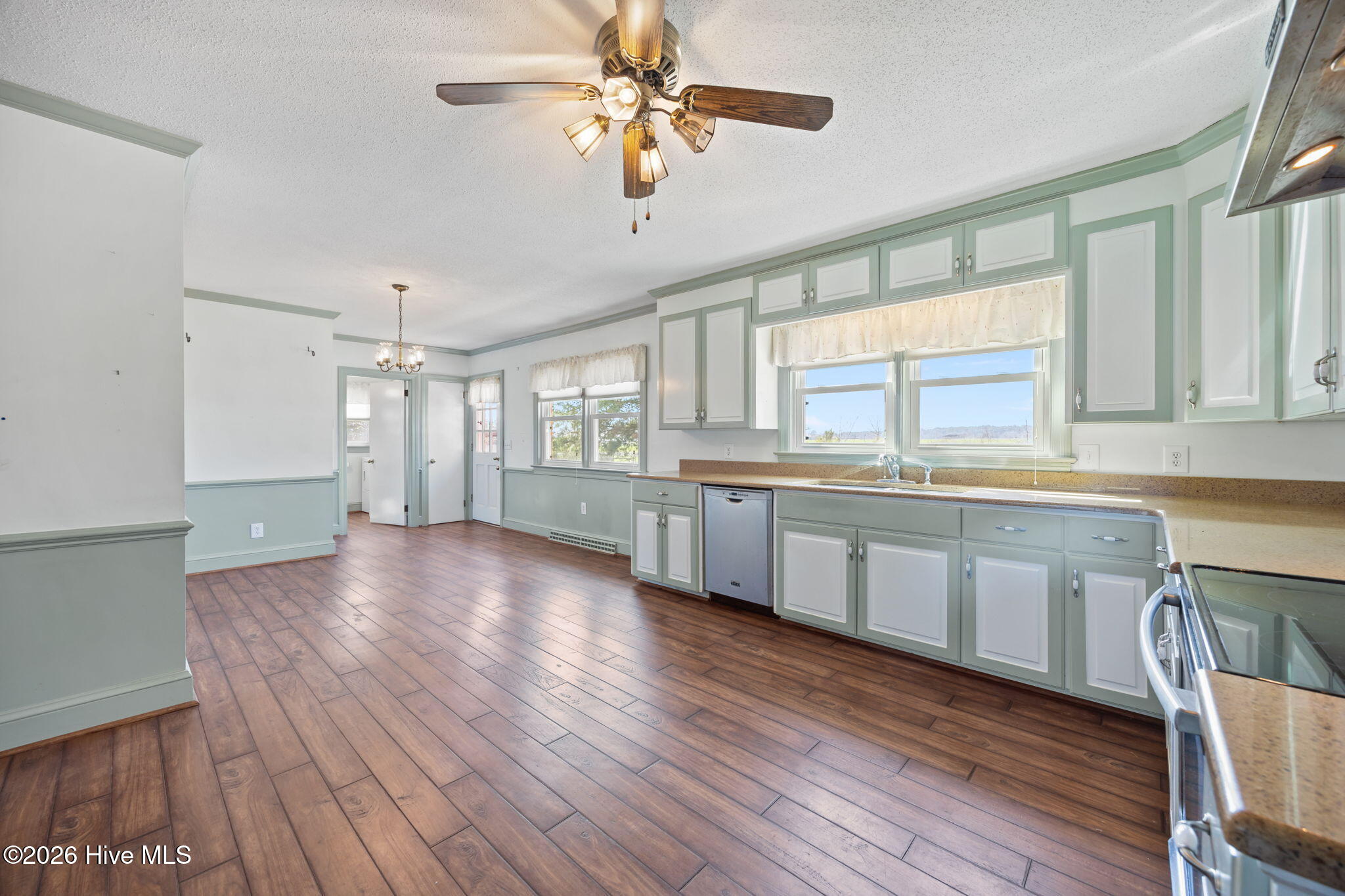 1700 Hardee Road Kinston, NC 28504 - Photo 25 of 64 25-web-or-mls-IMG_5077