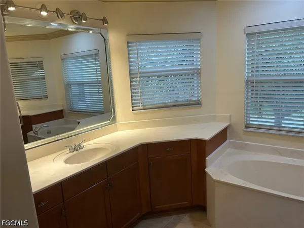 $5,000 | 20650 Torre Del Lago Street, Estero, FL 33928