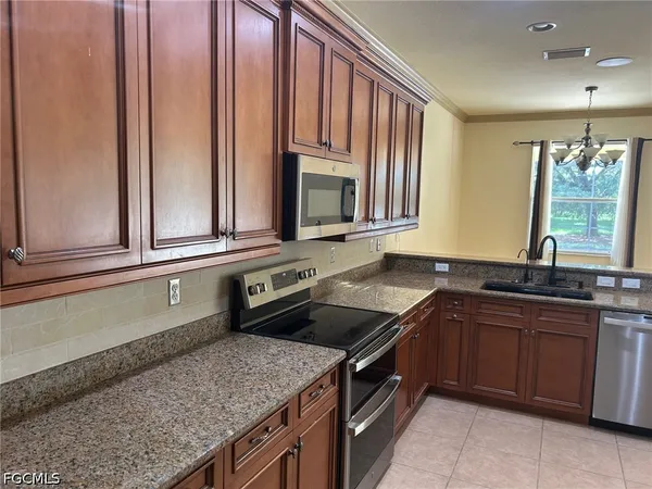 $5,000 | 20650 Torre Del Lago Street, Estero, FL 33928